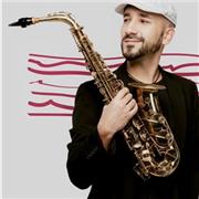 Insegnante di Sassofono, offre lezioni anche online di Sax, teoria e solfeggio